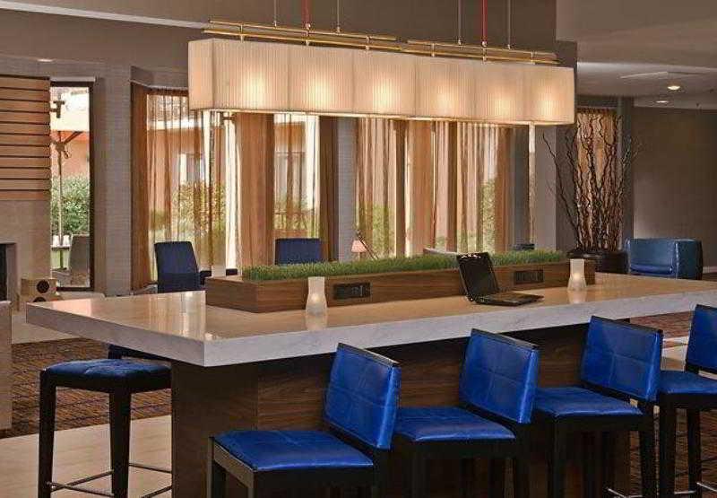 Courtyard By Marriott Mahwah Hotel Екстериор снимка