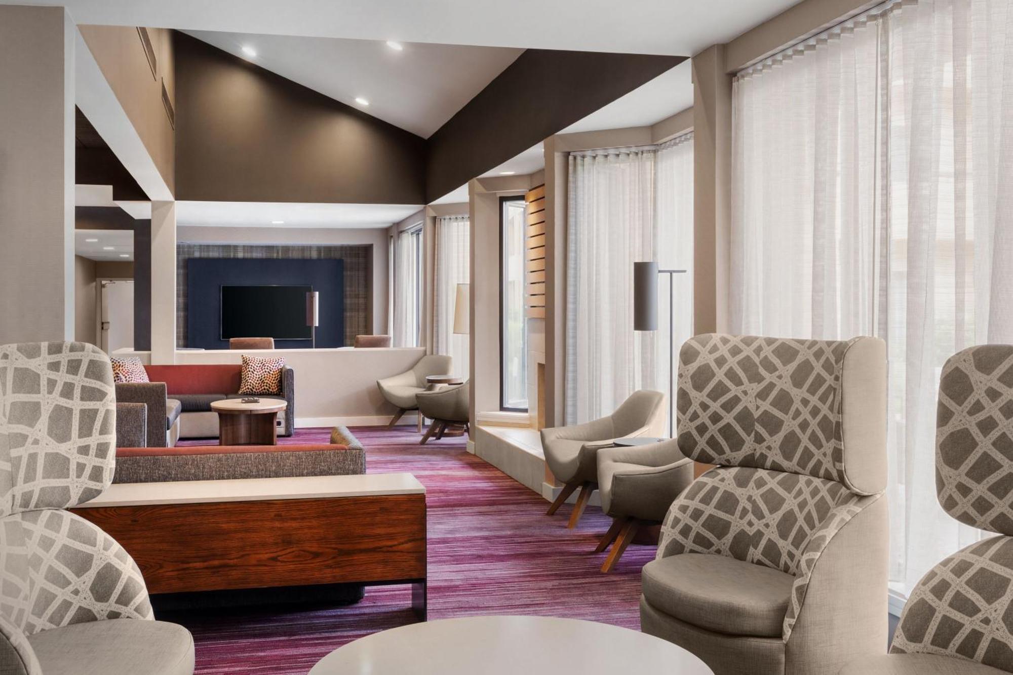 Courtyard By Marriott Mahwah Hotel Екстериор снимка